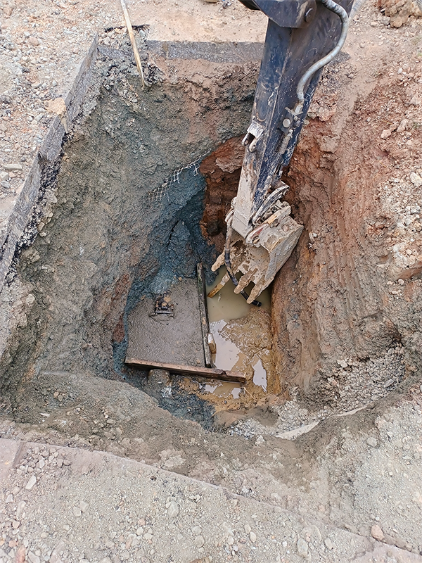 Underground pipe repair